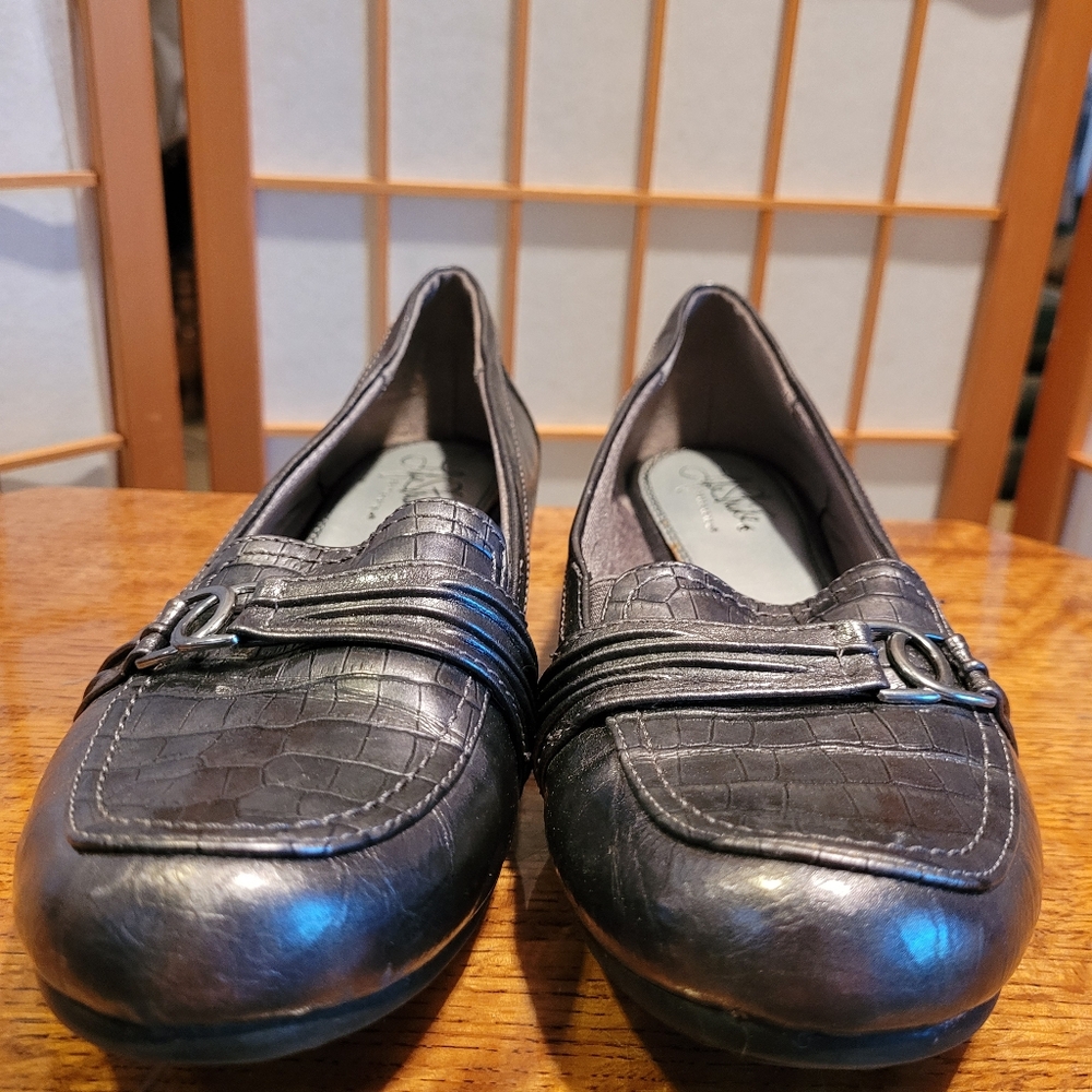 Flats - Picture 3 of 11